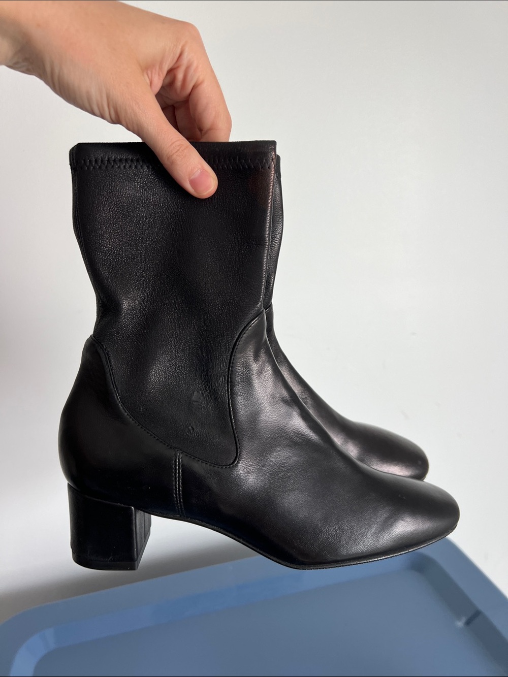 Stuart Weitzman landry 75 black leather ankle boots booties small heel 9